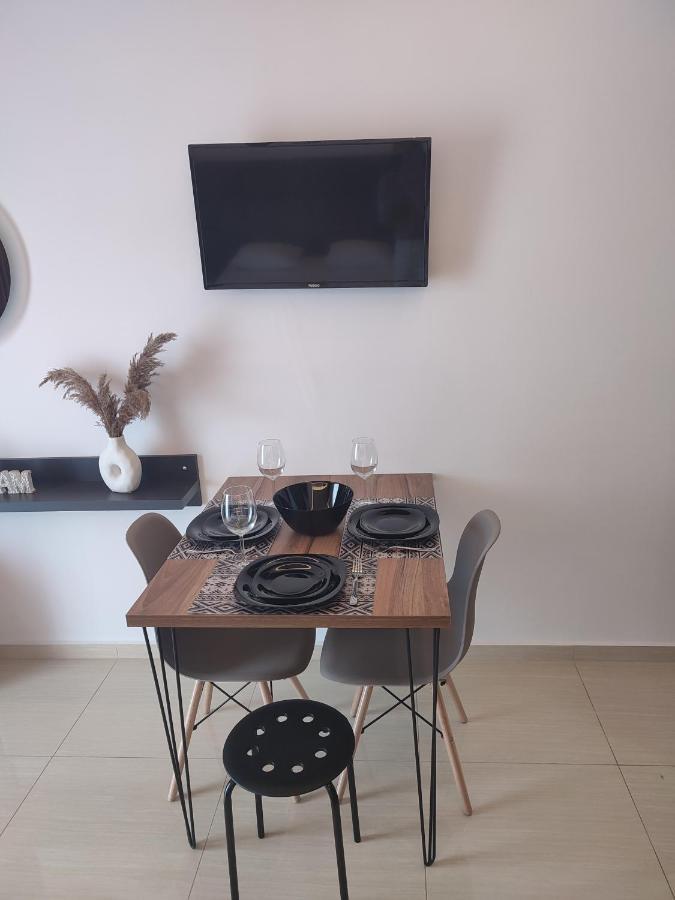 Apartments Sadiku With Sea View Sarandë Eksteriør billede