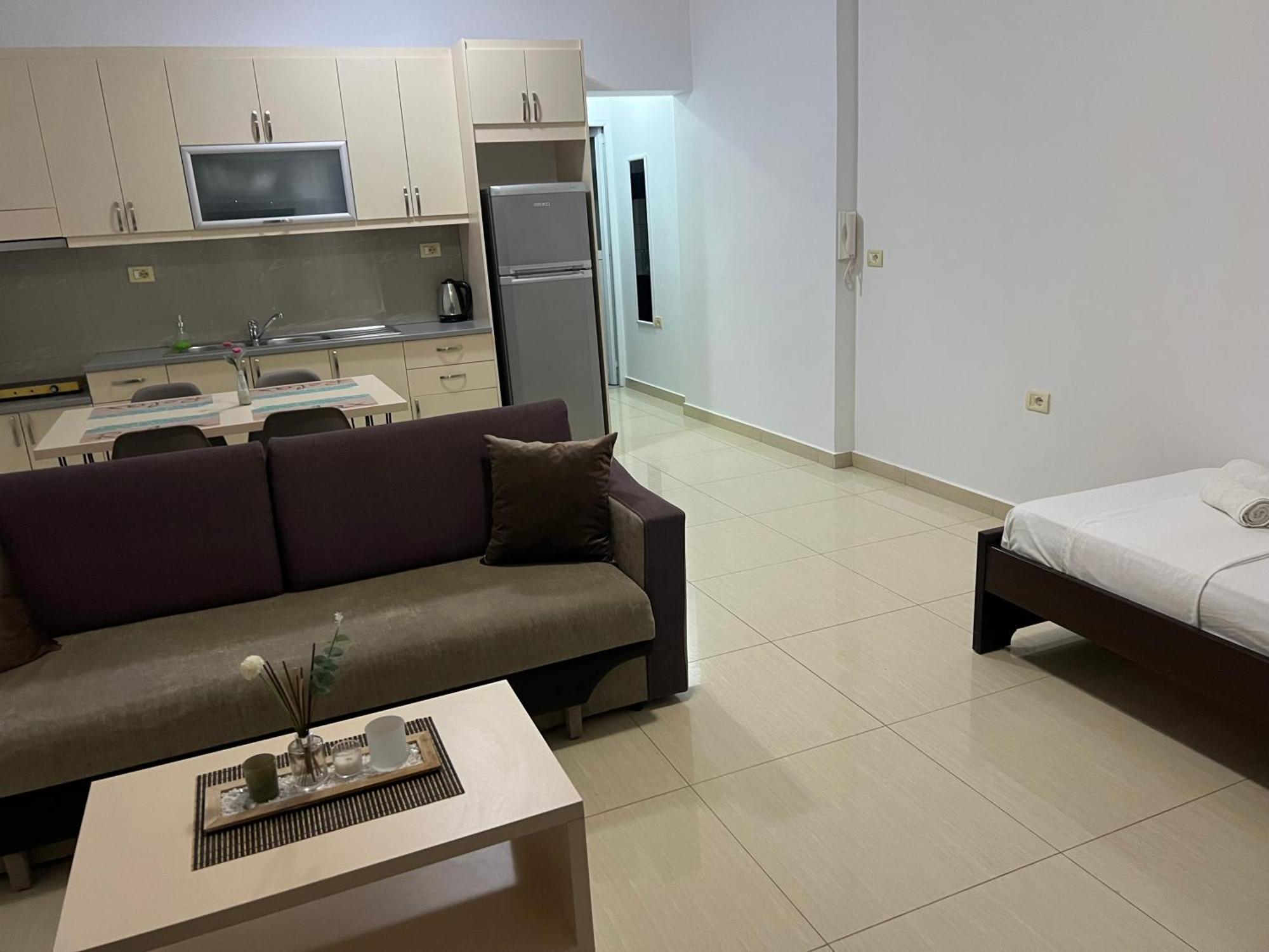 Apartments Sadiku With Sea View Sarandë Eksteriør billede