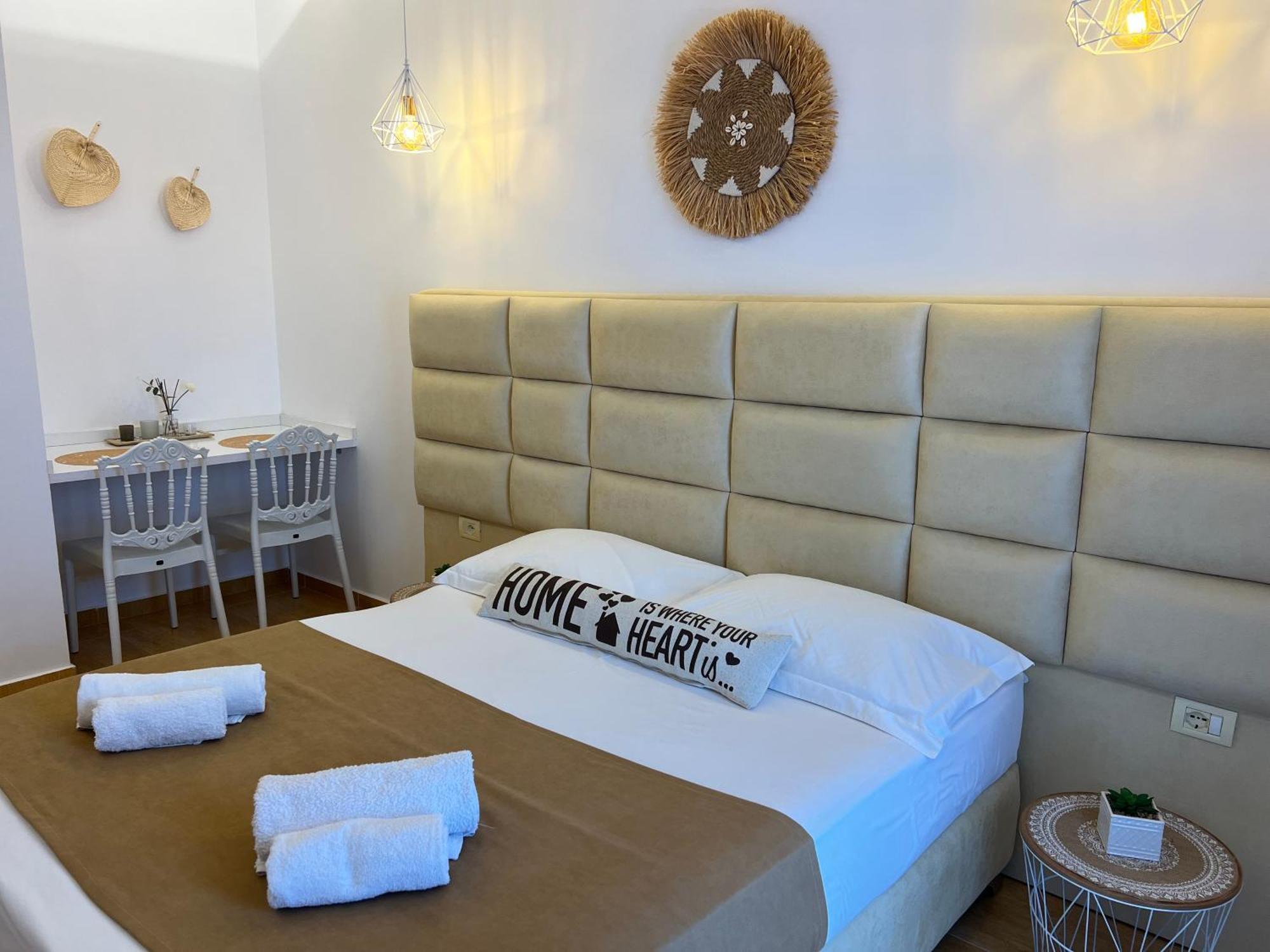 Apartments Sadiku With Sea View Sarandë Eksteriør billede